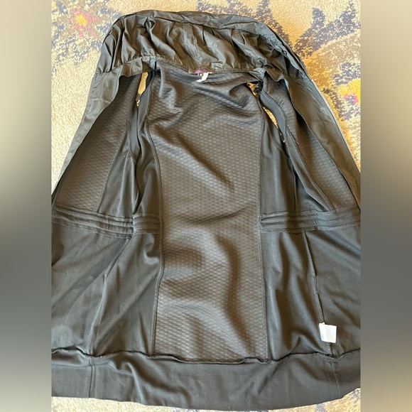 LA-EL COUTURE BLACK QUILTED VEST DRESS - Picture 15 of 16